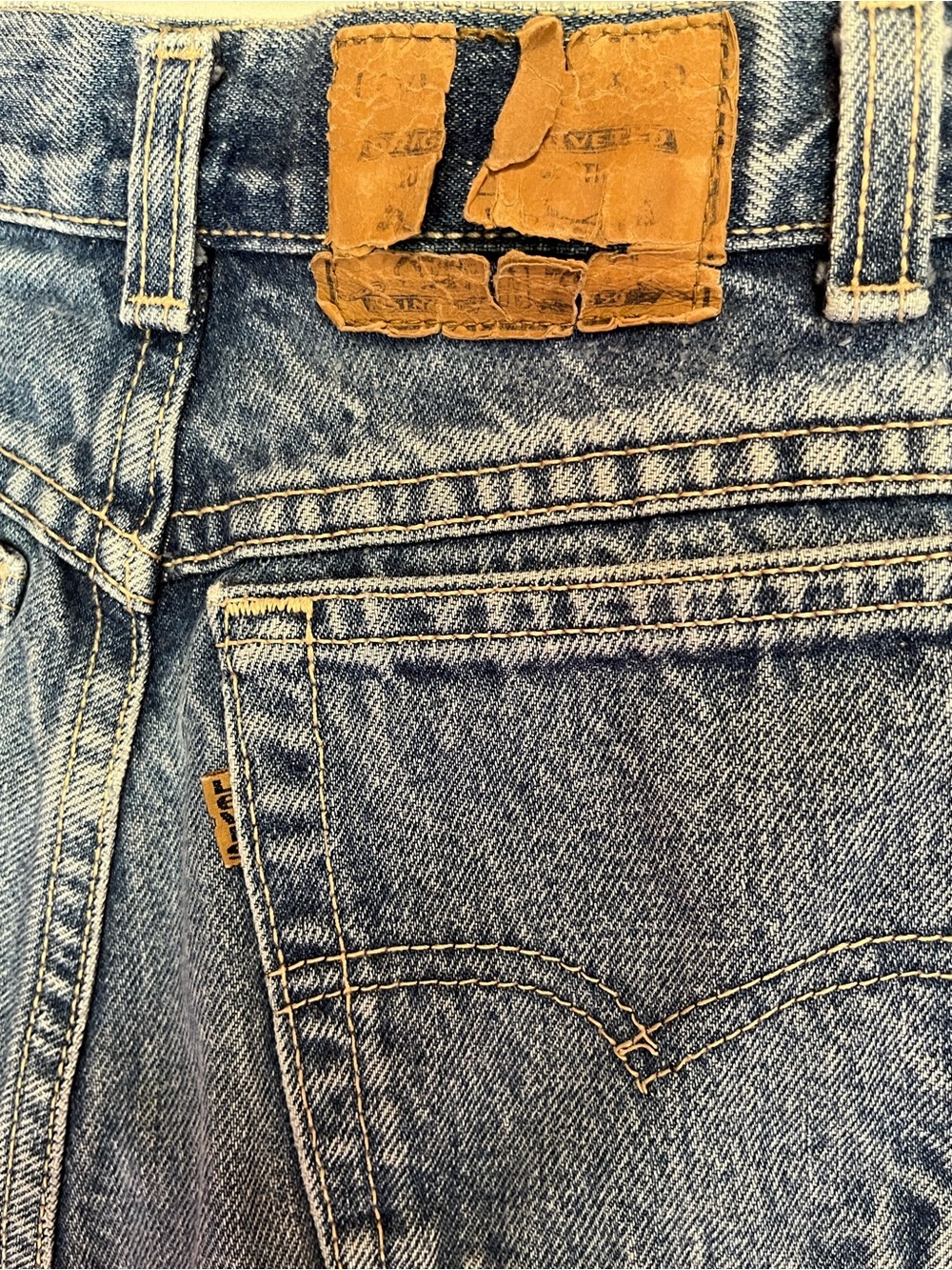True Vintage Levi’s Brown Tab Acid Wash High Rise Mom Jeans USA 24x29 - Picture 9 of 13
